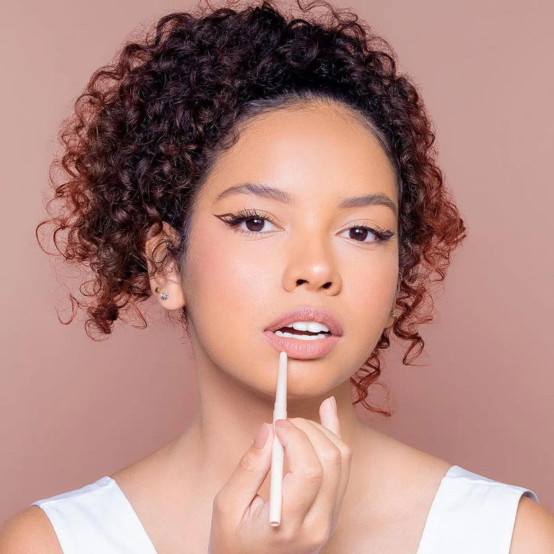 Lapiseira Labial Delicada Lip Liner Vizzela - 0,24g