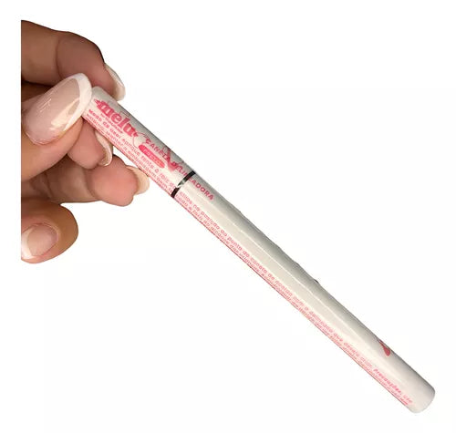 Caneta Delineadora Alta Pigmentação Cor Preto Efeito Mate Melu - Ruby Rose